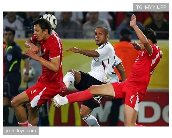 格罗宁根边路快马引爆球迷期待，新赛季表现成焦点