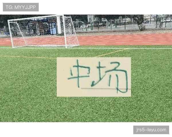 申花越踢越乱，中场创造力枯竭成致命伤